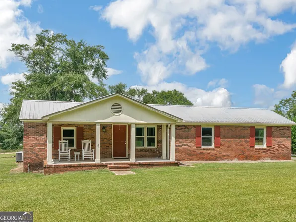 353 Jackson Dr, Thomaston, GA 30286