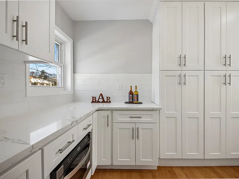 20 Edgar St — Photo 6