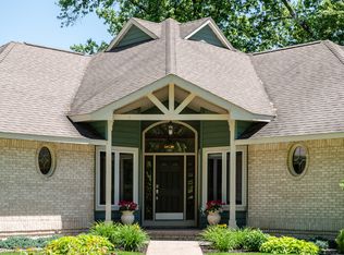 122 Shore Acres Rd, La Crescent, MN 55947