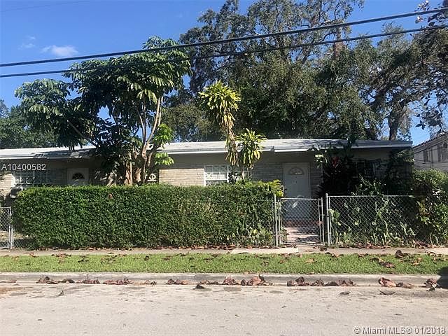 1st image of 601 SW 6th Ave