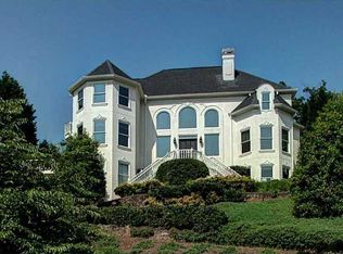 1926 Pine Blf, Marietta, GA 30062