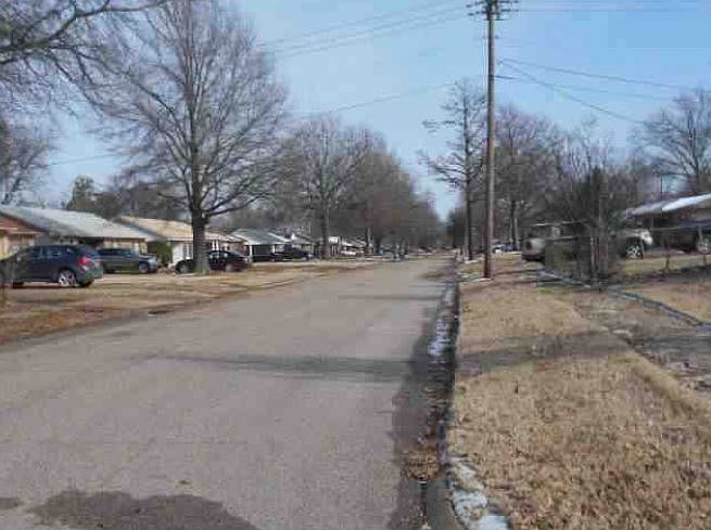 2nd image of 900 Balfour Rd
