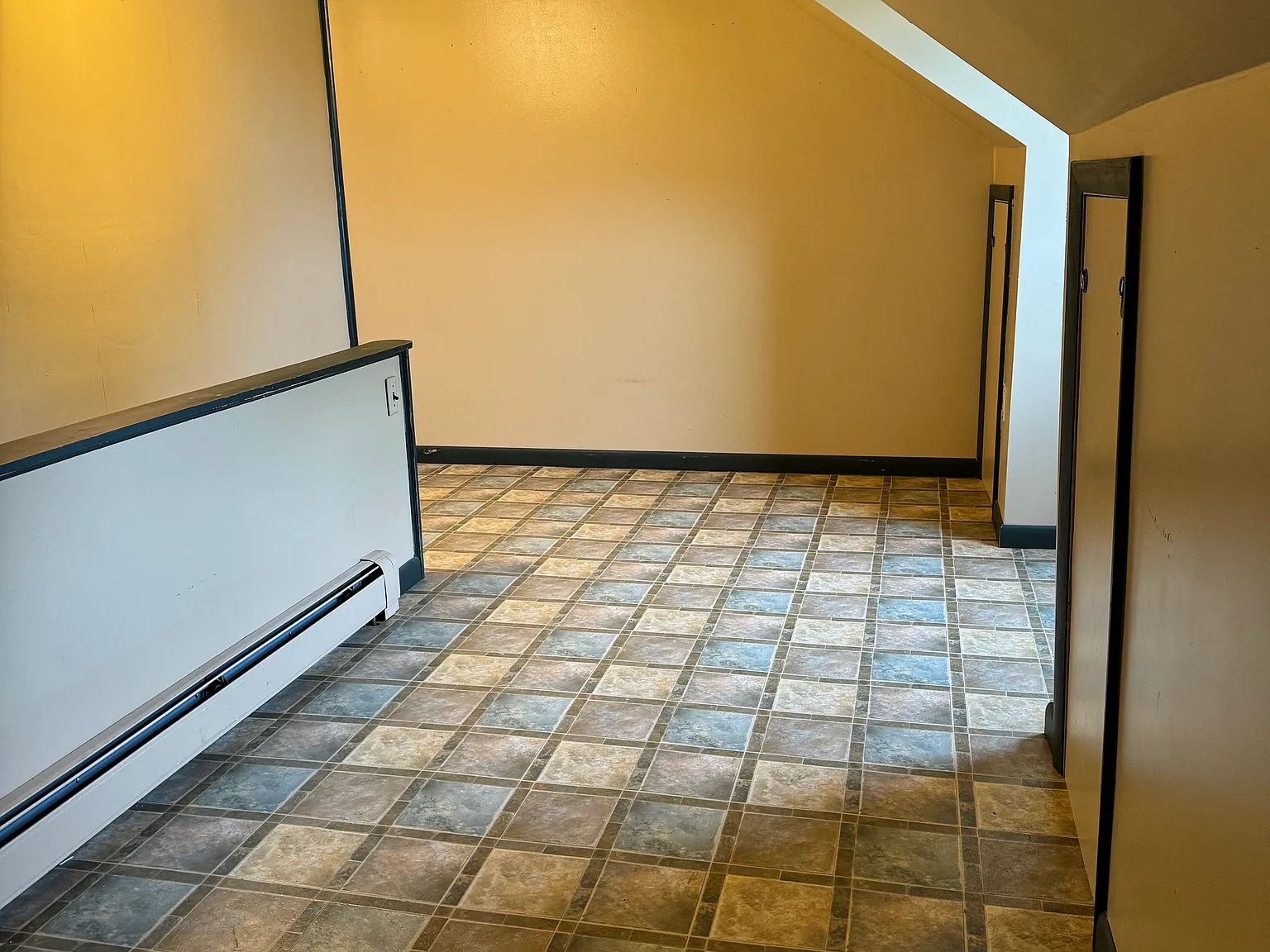 144 McAllister St — Photo 2