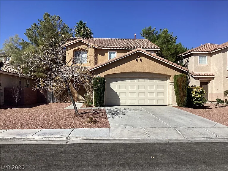 1301 Dream Bridge Dr — Photo 2