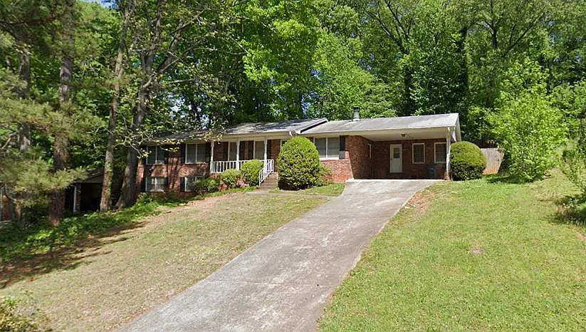 751 Fern St SE #B