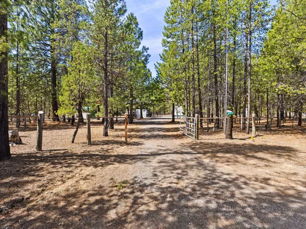 15511 Rainbow Ct, La Pine, OR 97739