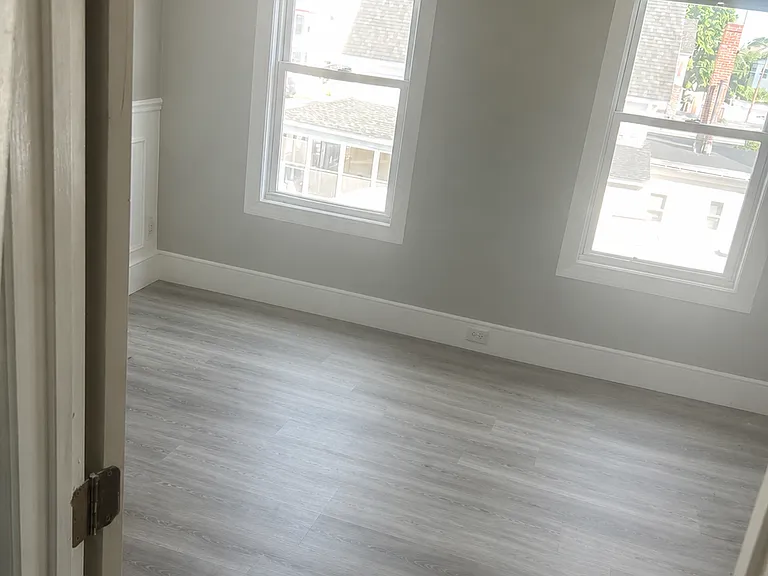 138 Avon St #2 — Photo 3