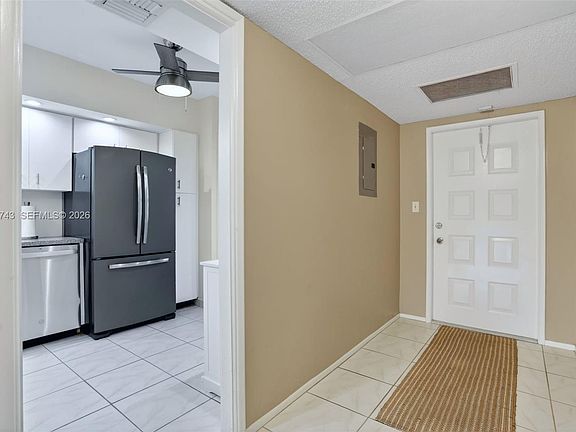 3rd image of 4030 W Palm Aire Dr APT 105