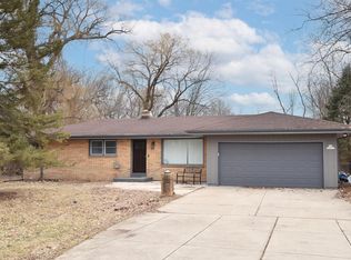 N28W24239 Watertown Rd, Pewaukee, WI 53072