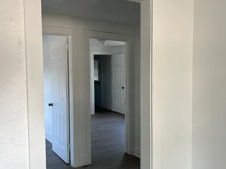 602 Monroe St — Photo 11