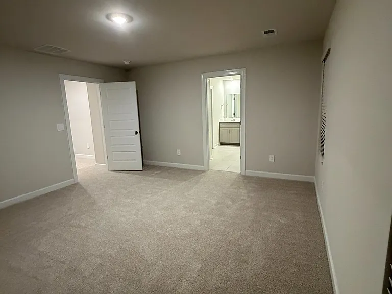 Upland Water Ct — Photo 15