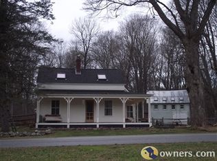 445 Hewitt Rd, Bristol, VT 05443