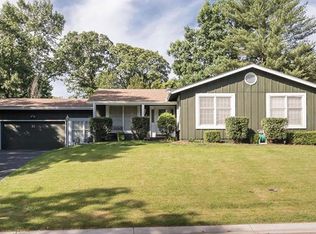11 Marche Dr, Lake Saint Louis, MO 63367