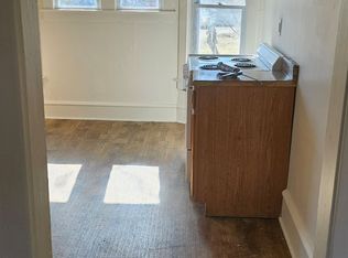 721 Clinton Ave #A, Kalamazoo, MI 49001