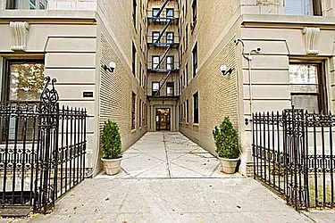 Rented by Manor Management