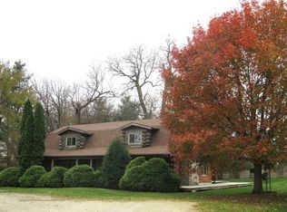 102 N Mulford Rd, Lindenwood, IL 61049