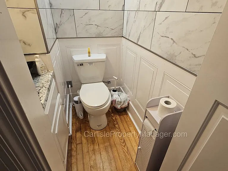 158 E High St — Photo 23