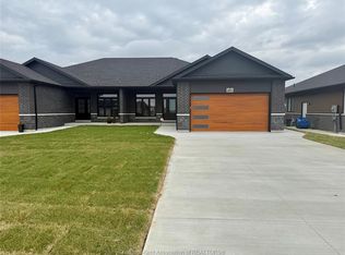 567 Keil Trl N, Chatham Kent, ON N7L5R2