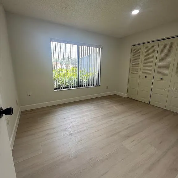 10719 Lazy Lake Dr — Photo 9