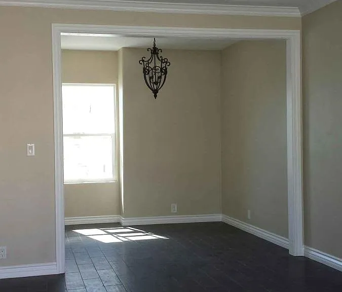 8642 Walker St — Photo 4