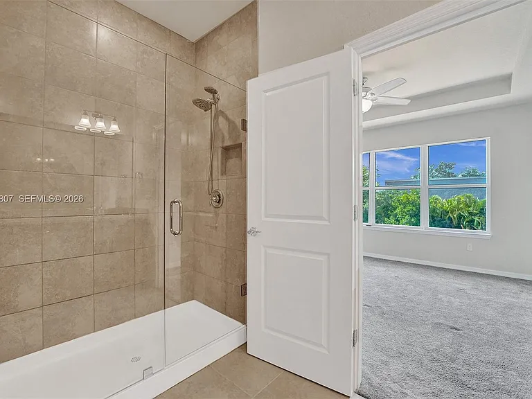 4764 Eucalyptus Dr — Photo 48