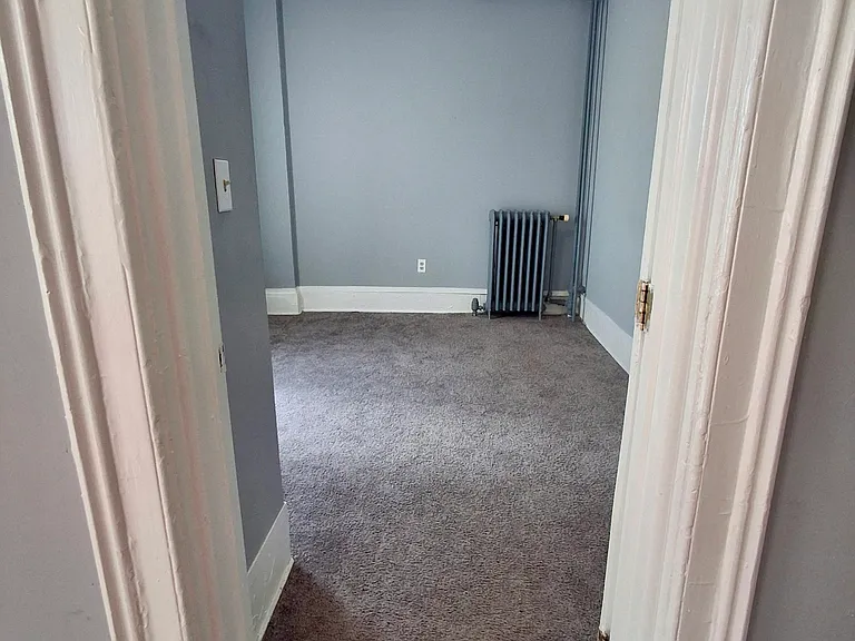 208 Main St #3H — Photo 25