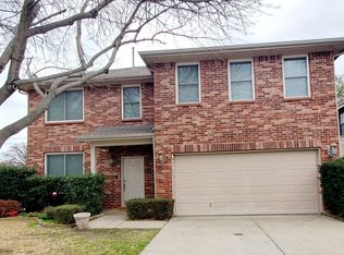 437 Deer Park Dr, Lewisville, TX 75067