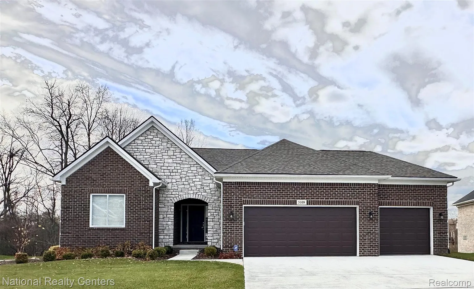 8311 Meadow Creek Dr photo 1