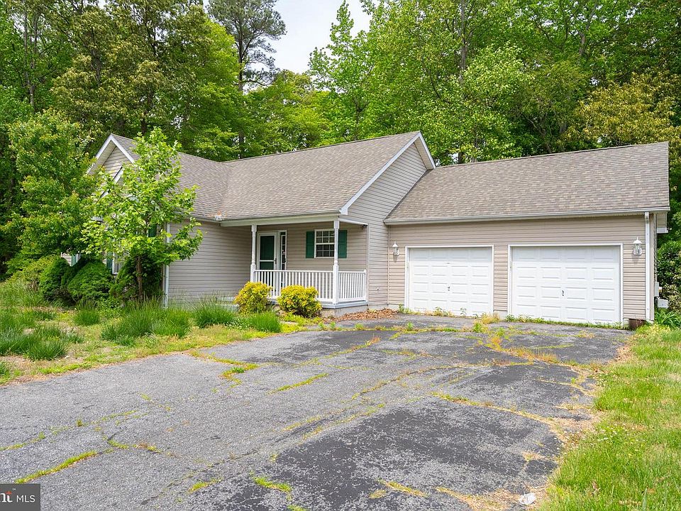 1st image of 13 Hidden Creek Way
