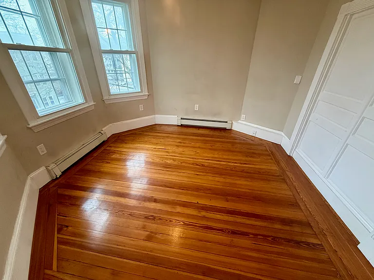 324 Chelsea St #3 — Photo 13