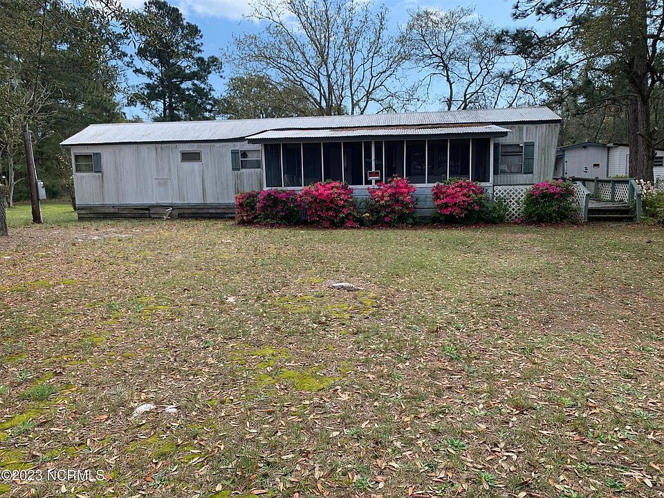 1st image of 2979 Bird Dr SW
