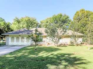 405 N Post Rd, Midwest City, OK 73130