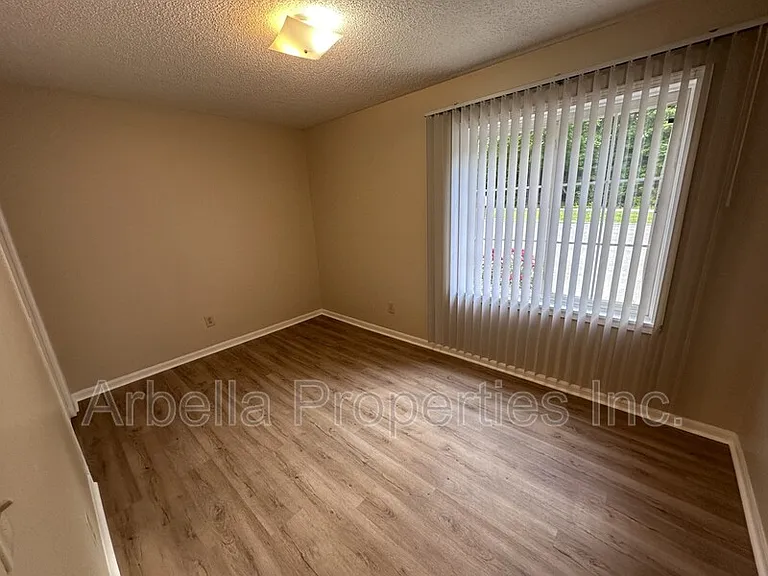 103 S Beech St #8 — Photo 8
