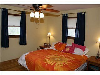 4th image of 5332 Yellowstone Dr