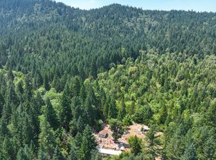 140 Briar Ln, Selma, OR 97538