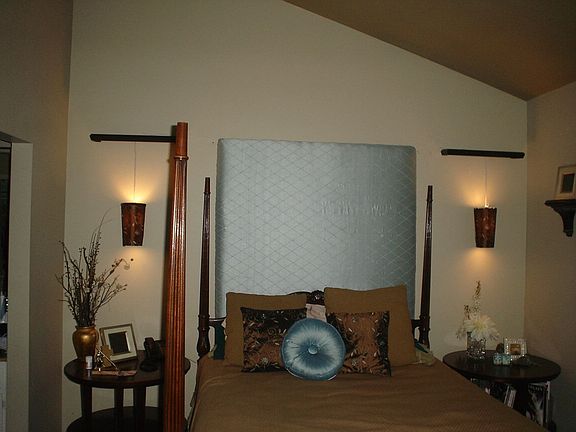 Master with High Ceilings