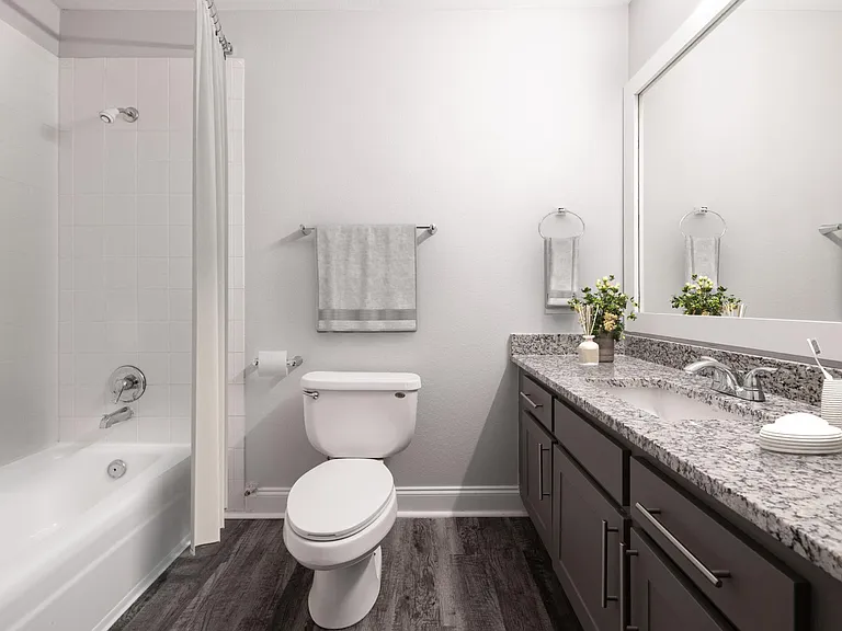 Doral Apartments — Photo 20