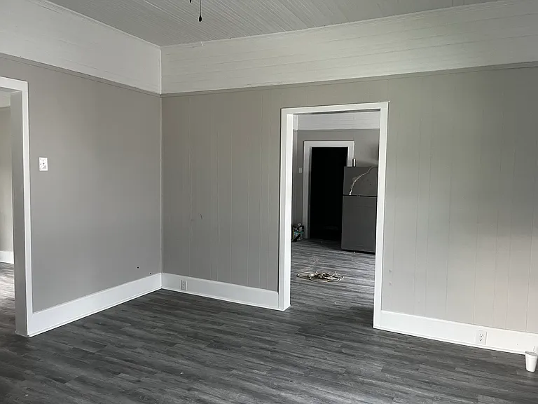 401 Elm St — Photo 7