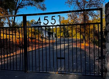 2nd image of 4551 Studebaker Rd