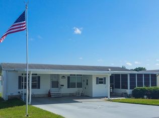 37532 Lorena Ave, Zephyrhills, FL 33541