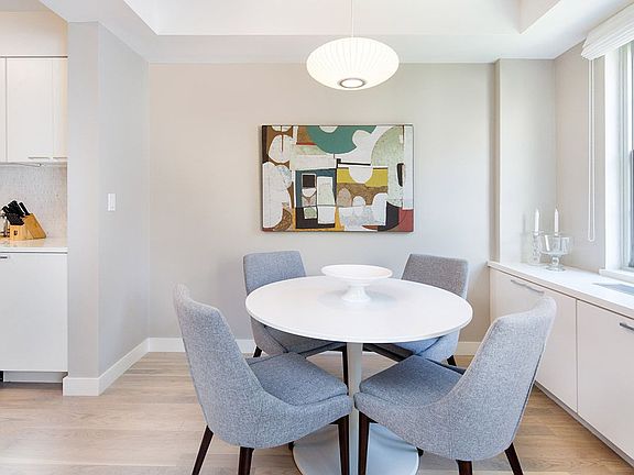 4th image of 245 E 80th St APT 10F