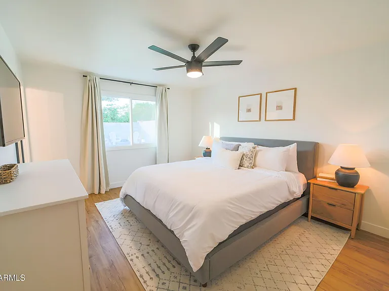 1224 E Alameda Dr — Photo 9