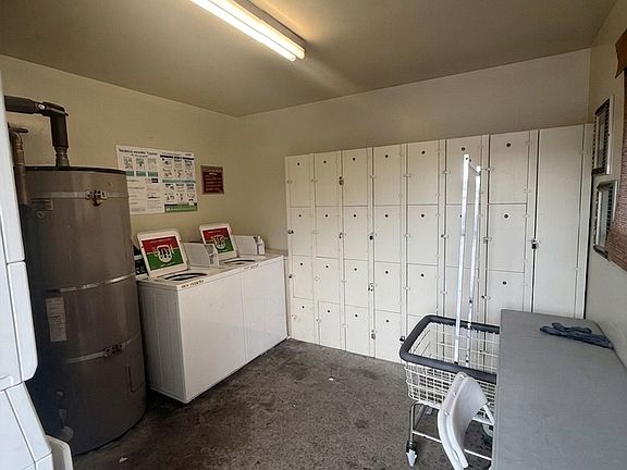 4th image of 714 W Foothill Blvd APT 21