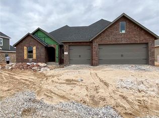 1320 Florentine Rd, Centerton, AR 72719