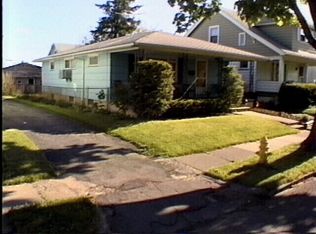 38 Dickinson St, Rochester, NY 14621