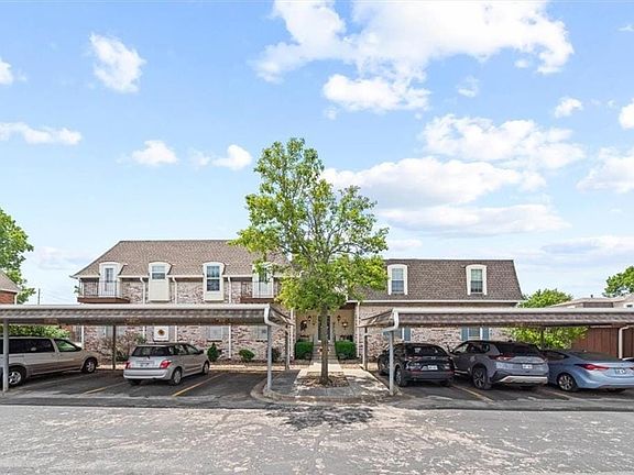 2nd image of 5713 Metcalf Ct #42