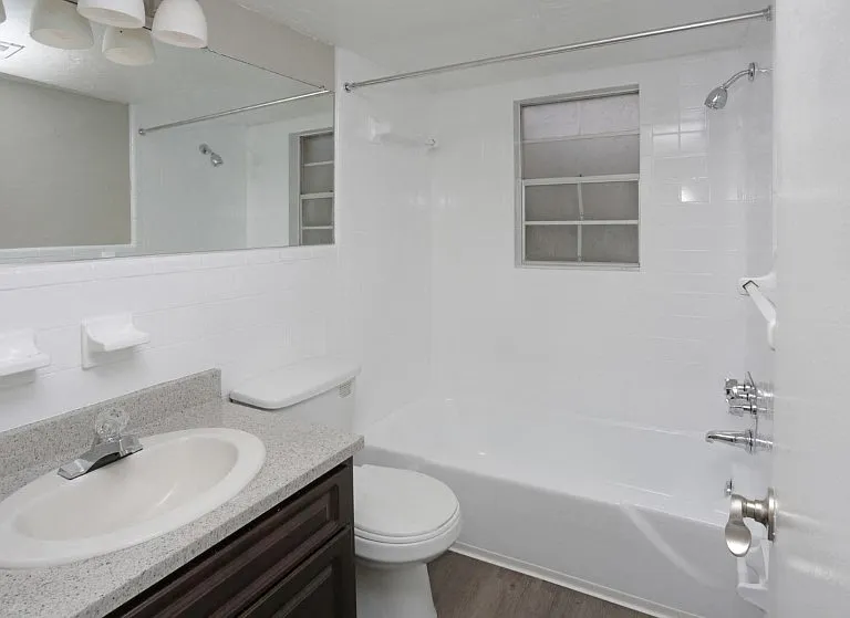 Park Place Apartments — Photo 17