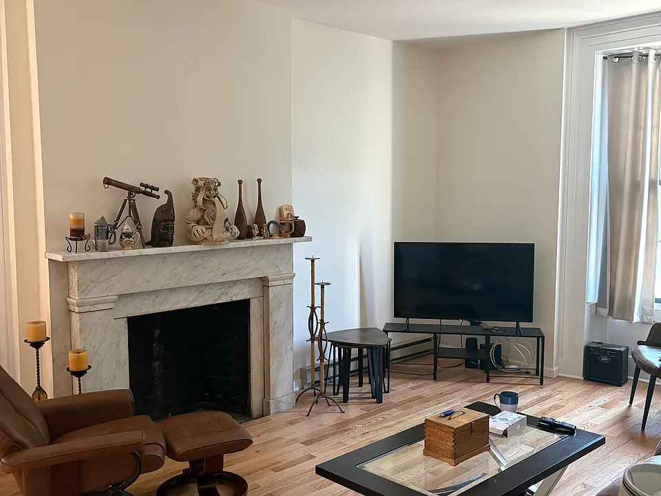 250 Washington St #5