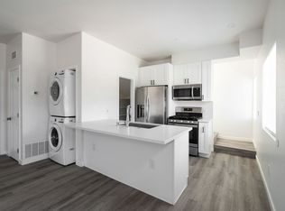 4915 54th St, San Diego, CA 92115