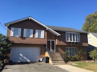 787 5th St, Secaucus, NJ 07094